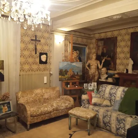 ゲストハウス Giulia Lura