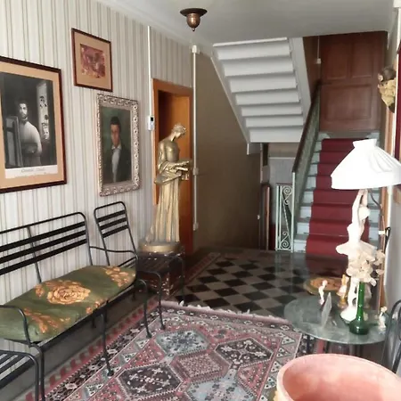 Giulia ゲストハウス 4*