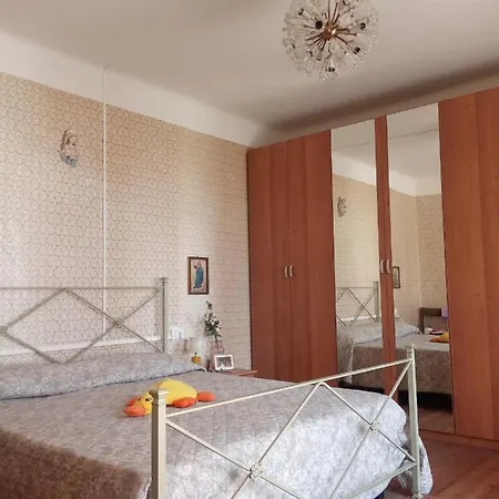 Giulia Casa de hóspedes Lura