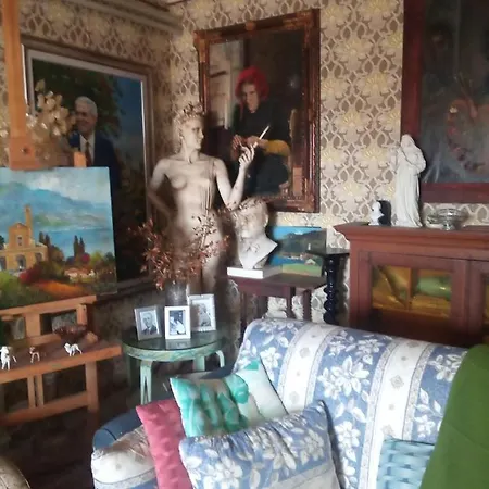 Giulia Casa de hóspedes Lura